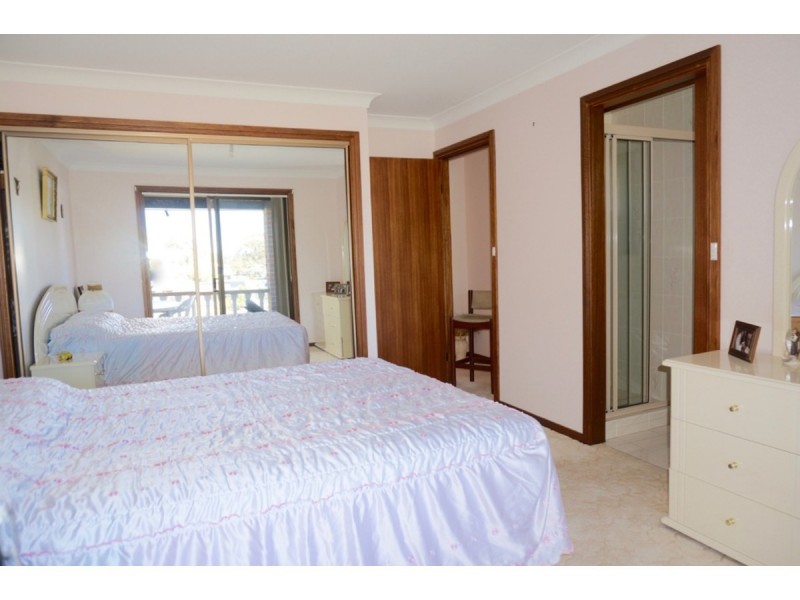 36 Saumarez Street, Vincentia NSW 2540