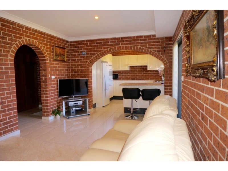 36 Saumarez Street, Vincentia NSW 2540