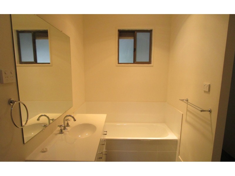 26 Leumeah Street, Sanctuary Point NSW 2540