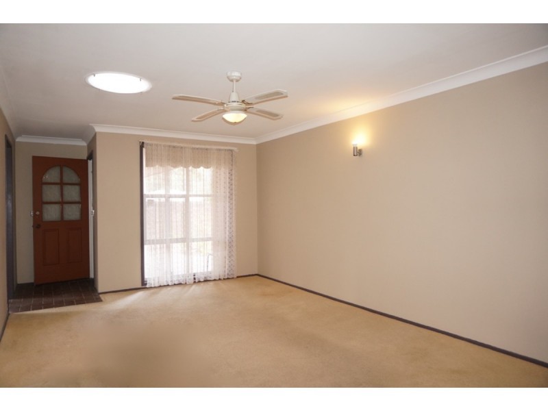 27 Roberts Street, Old Erowal Bay NSW 2540