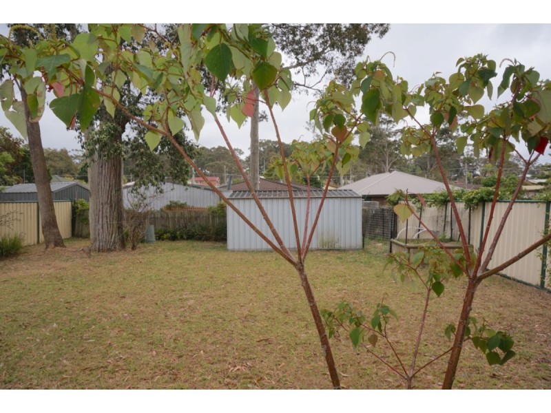 27 Roberts Street, Old Erowal Bay NSW 2540