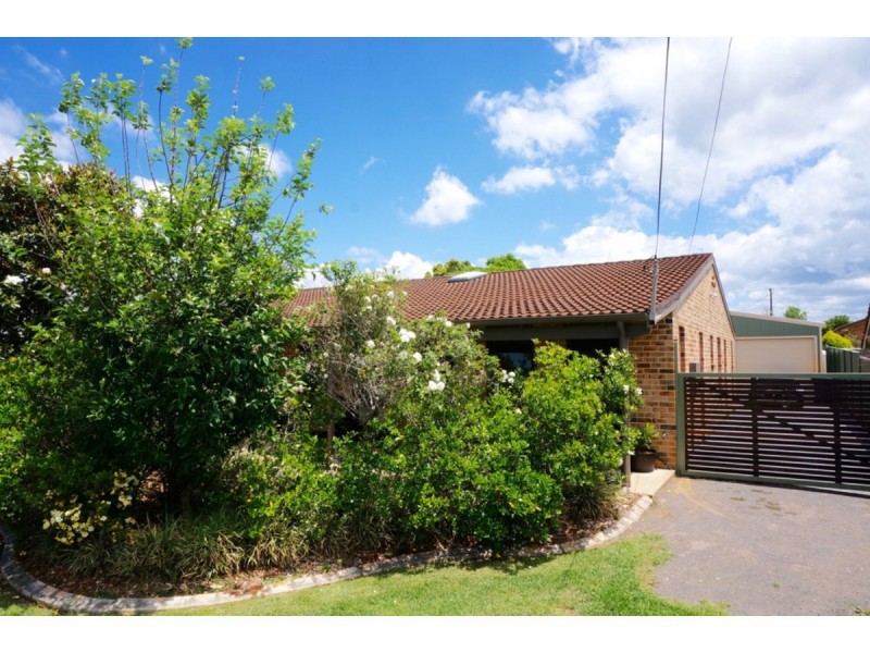 7 Gleneagle Parade, North Nowra NSW 2541