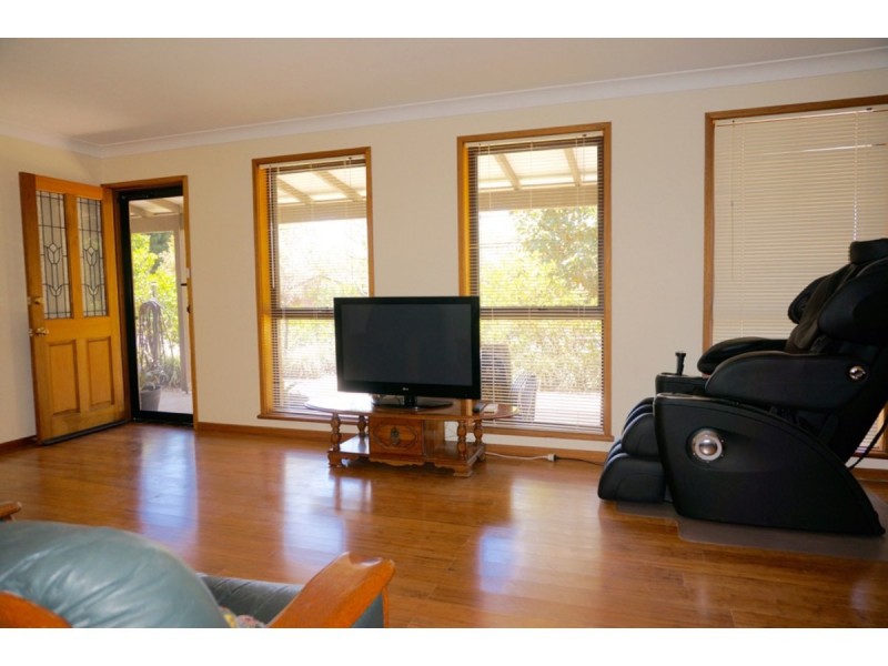 7 Gleneagle Parade, North Nowra NSW 2541