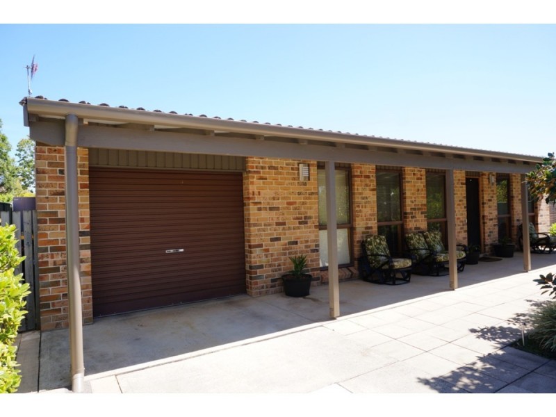 7 Gleneagle Parade, North Nowra NSW 2541