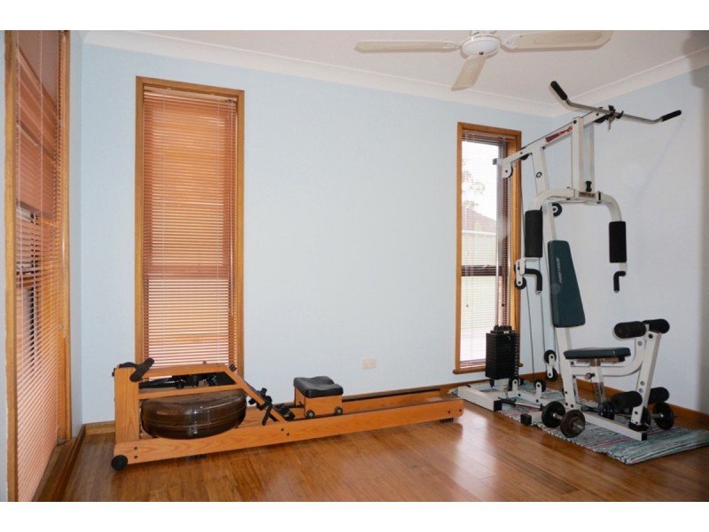 7 Gleneagle Parade, North Nowra NSW 2541