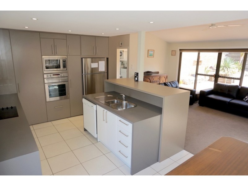 50 Waldegrave Crescent, Vincentia NSW 2540