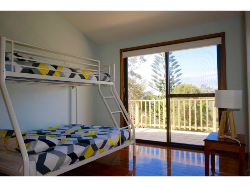 50 Waldegrave Crescent, Vincentia NSW 2540