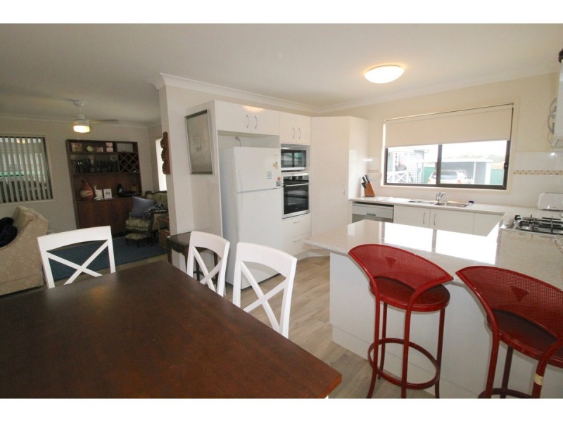 44/94 Island Point Road, St Georges Basin NSW 2540