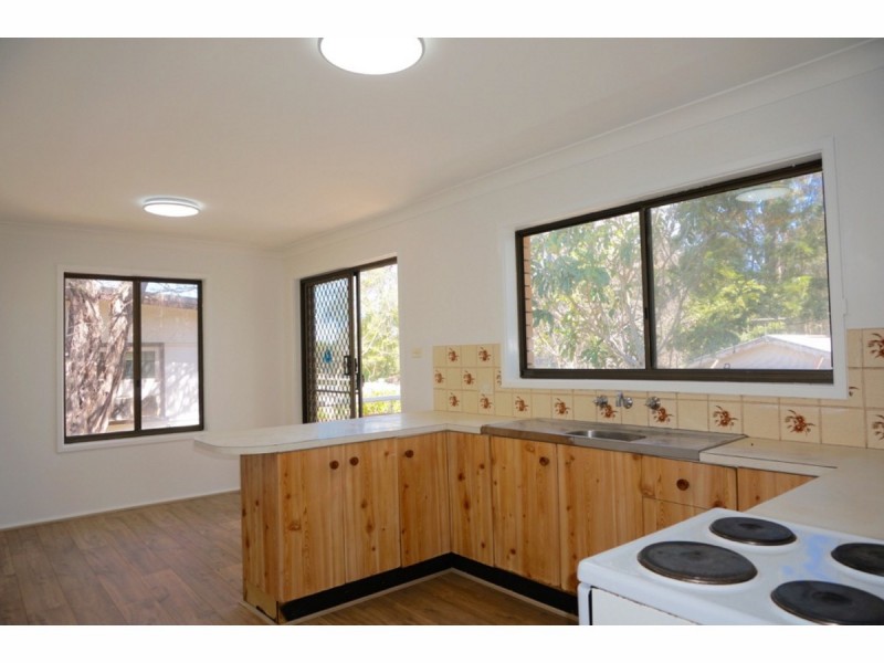 105 Macleans Point Road, Sanctuary Point NSW 2540