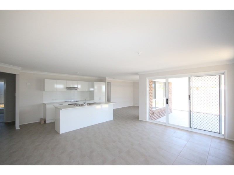 27A Kean Avenue, Sanctuary Point NSW 2540