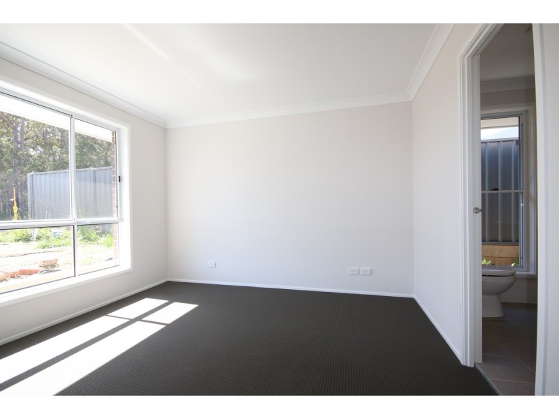 27A Kean Avenue, Sanctuary Point NSW 2540
