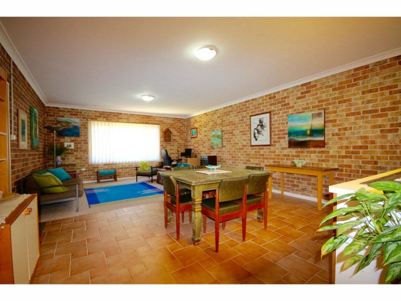 75 Greville Avenue, Sanctuary Point NSW 2540