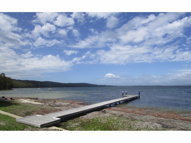 18 Reid Street, Wrights Beach NSW 2540