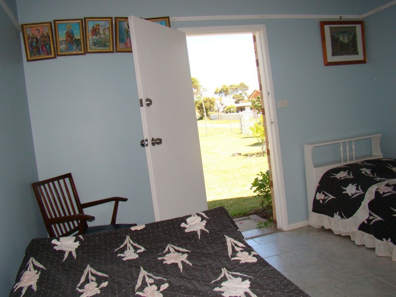 2 Edmund Street, Sanctuary Point NSW 2540