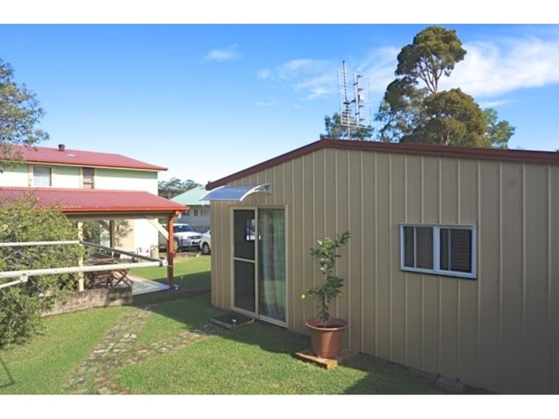 13 Audrey Avenue, Basin View NSW 2540