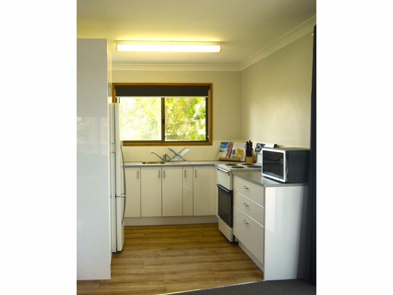 66 Naval Parade, Erowal Bay NSW 2540