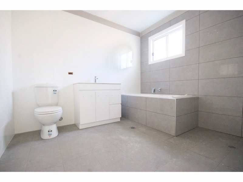 3/200 Macleans Point Road, Sanctuary Point NSW 2540