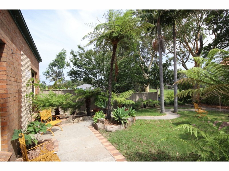 27 Waratah Crescent, Sanctuary Point NSW 2540