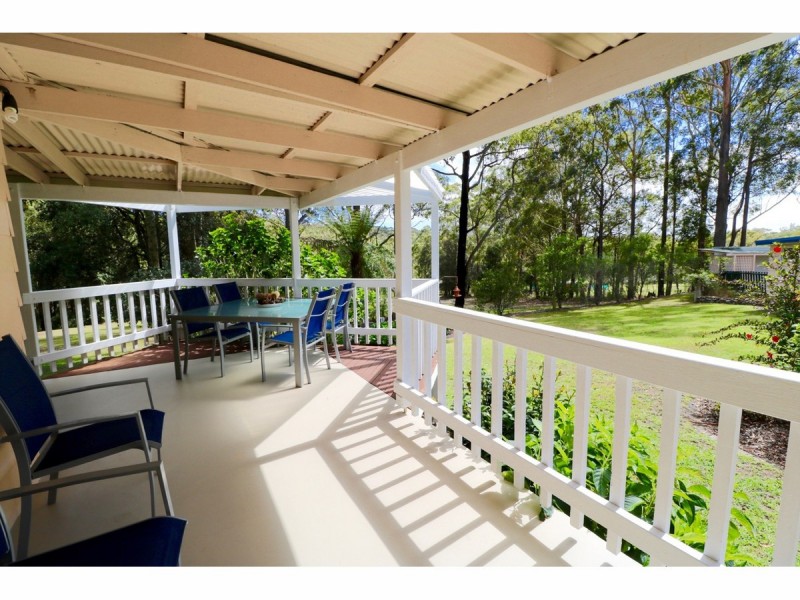 49 Woollamia Road, Falls Creek NSW 2540