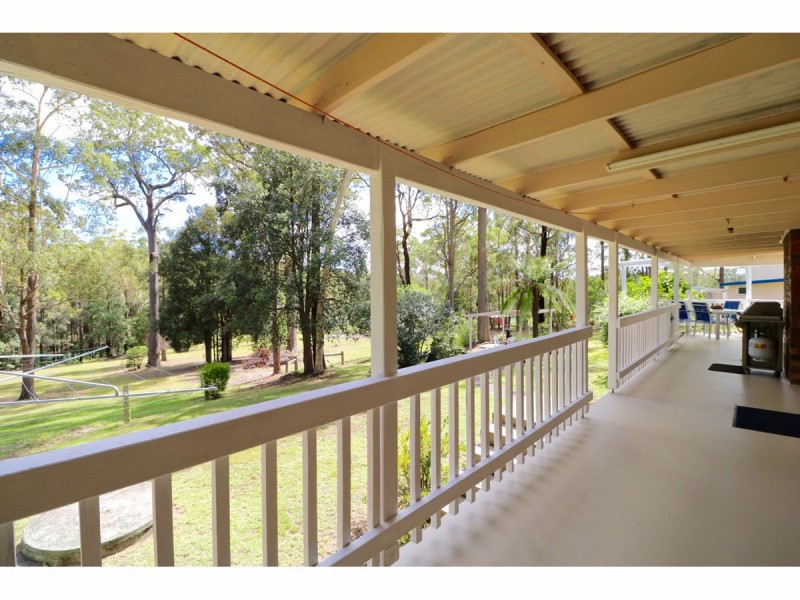 49 Woollamia Road, Falls Creek NSW 2540