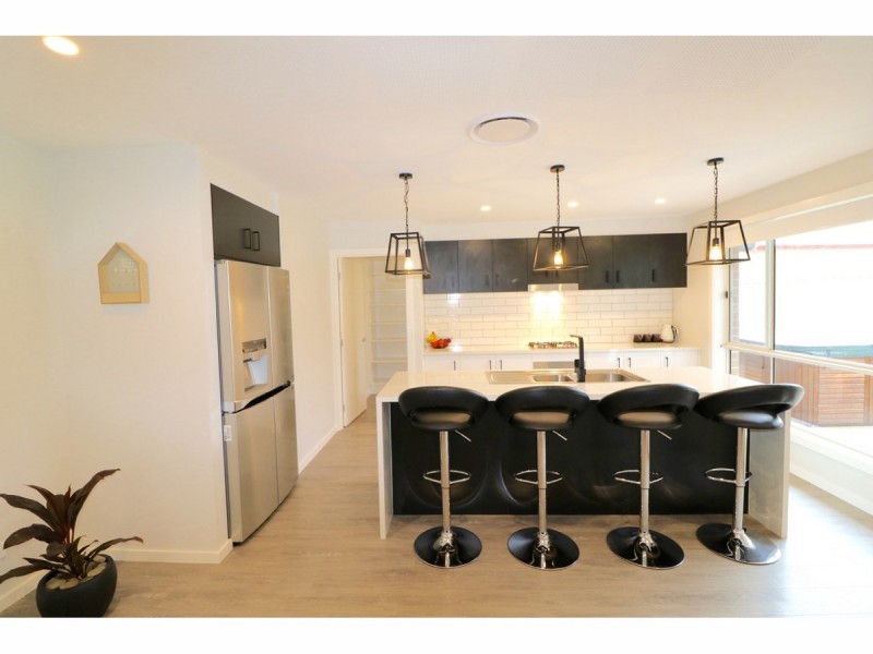 4 Paino Crescent, Sanctuary Point NSW 2540