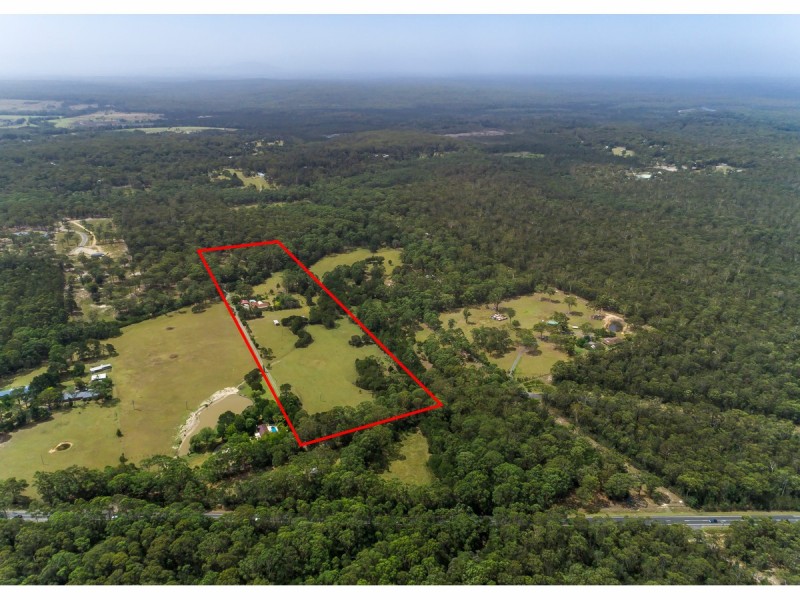 15 Vallon Road, Woollamia NSW 2540