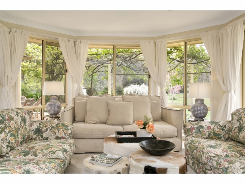 15 Vallon Road, Woollamia NSW 2540