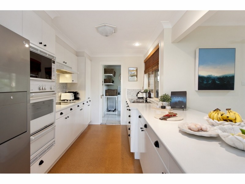 15 Vallon Road, Woollamia NSW 2540