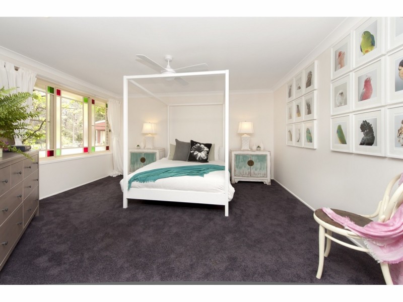 15 Vallon Road, Woollamia NSW 2540