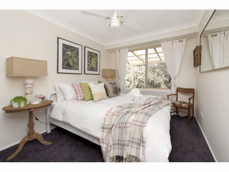 15 Vallon Road, Woollamia NSW 2540