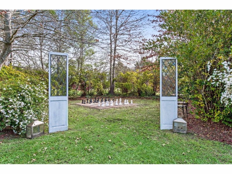 15 Vallon Road, Woollamia NSW 2540