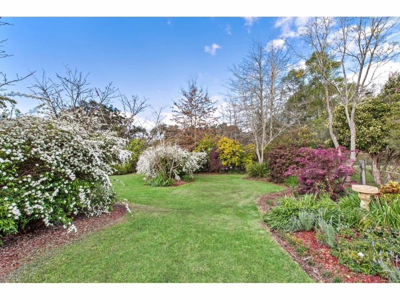 15 Vallon Road, Woollamia NSW 2540