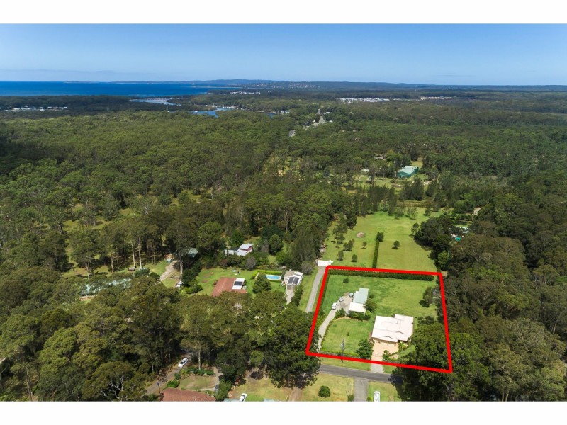 26 Streamside Street, Woollamia NSW 2540