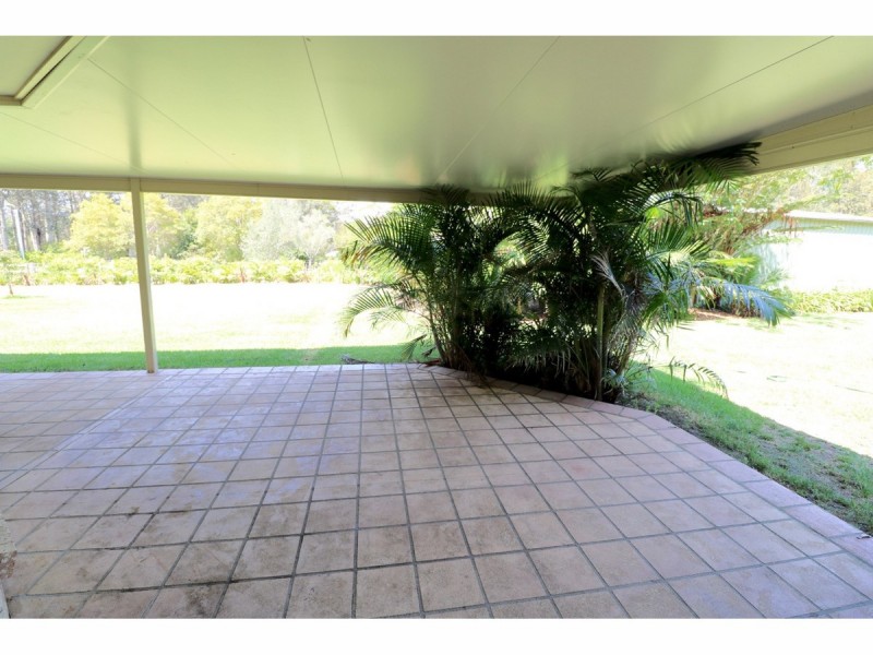 26 Streamside Street, Woollamia NSW 2540