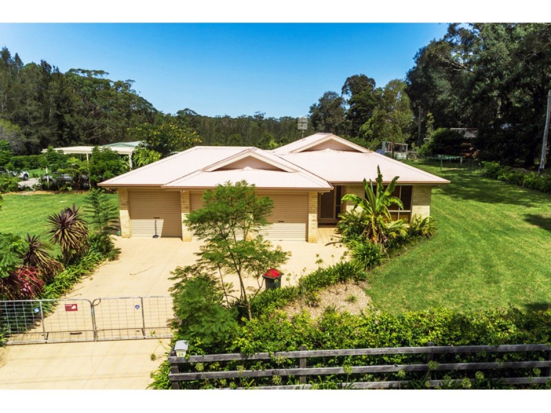 26 Streamside Street, Woollamia NSW 2540