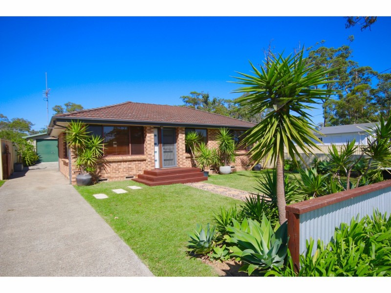27 Sanctuary Point Road, Sanctuary Point NSW 2540