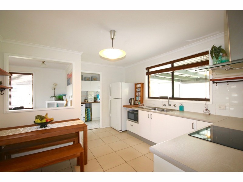 27 Sanctuary Point Road, Sanctuary Point NSW 2540