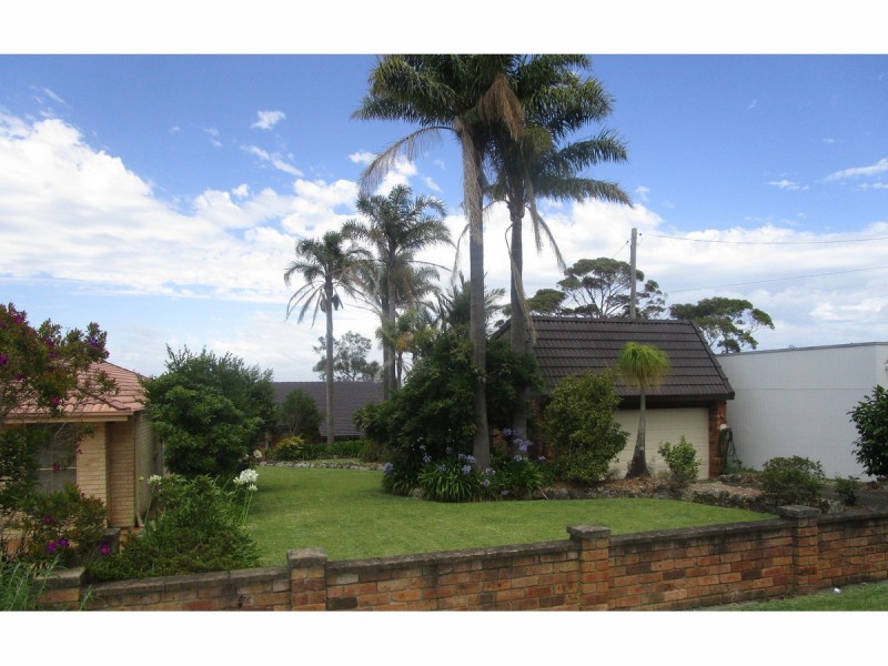 18 Reid Street, Wrights Beach NSW 2540