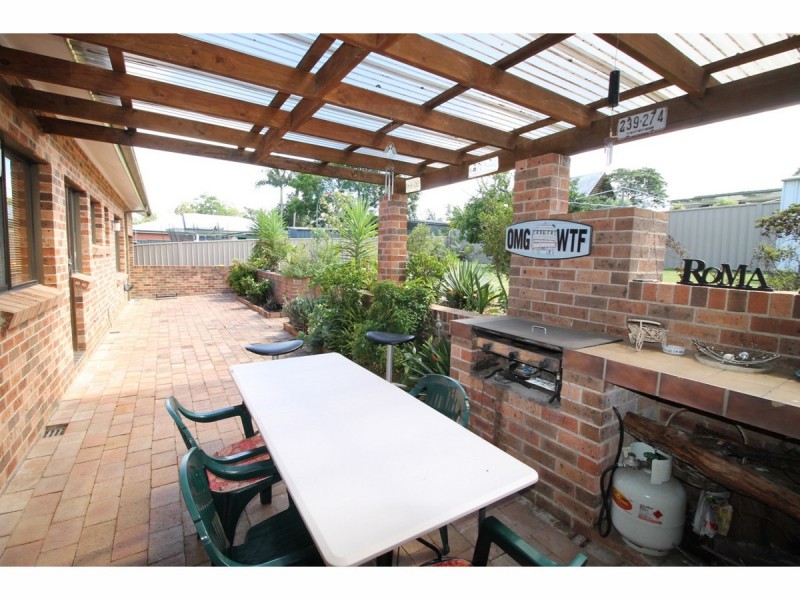 13 Watersedge Avenue, Basin View NSW 2540