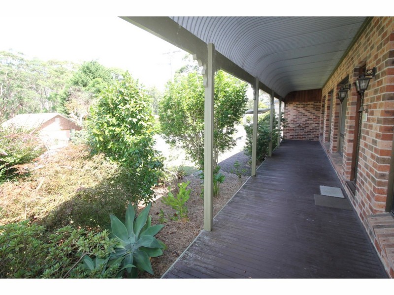 13 Watersedge Avenue, Basin View NSW 2540
