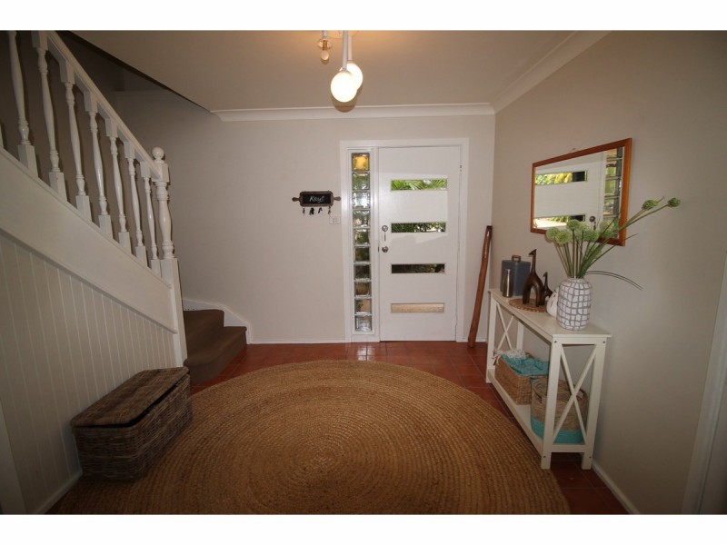 12 Watersedge Avenue, Basin View NSW 2540