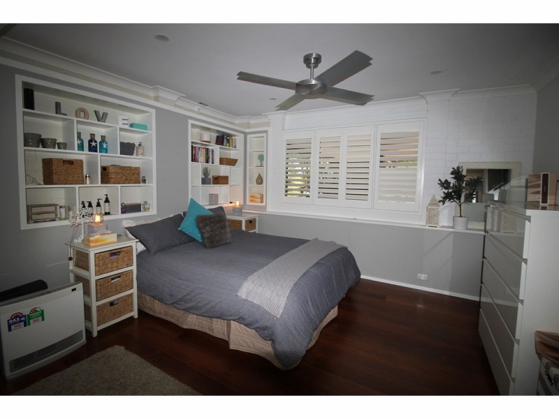 12 Watersedge Avenue, Basin View NSW 2540