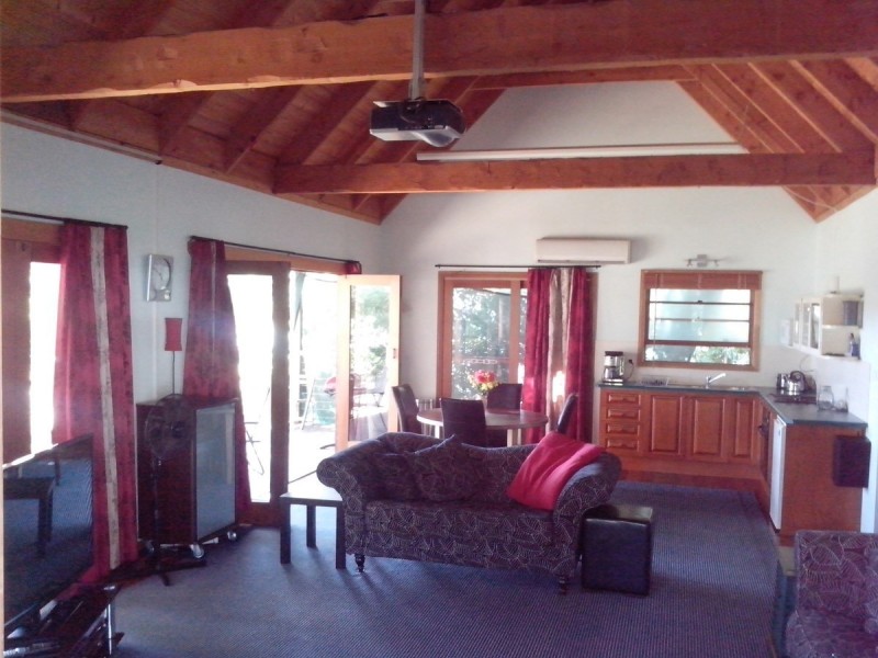 29 Edendale Street, Woollamia NSW 2540