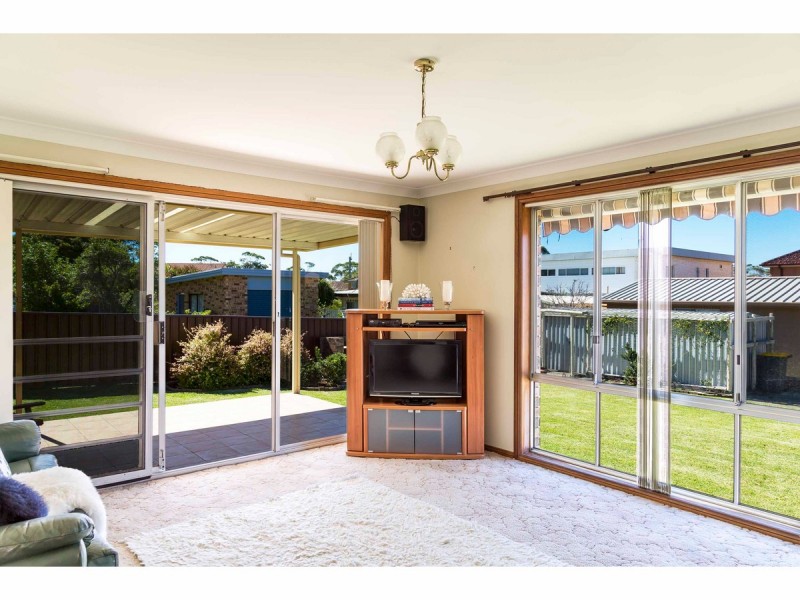 18 Lambs Crescent, Vincentia NSW 2540