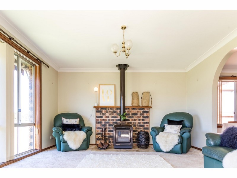 18 Lambs Crescent, Vincentia NSW 2540
