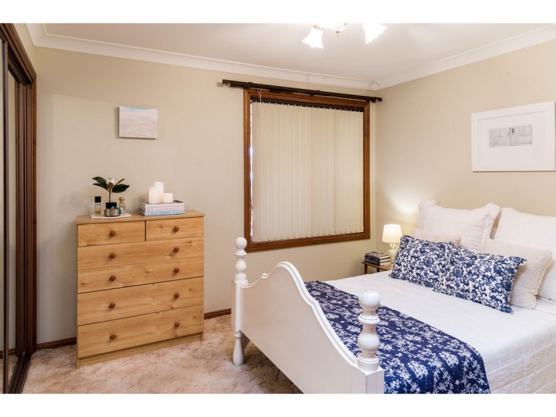 18 Lambs Crescent, Vincentia NSW 2540