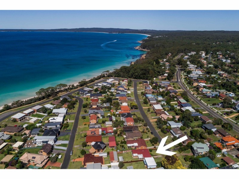 18 Lambs Crescent, Vincentia NSW 2540