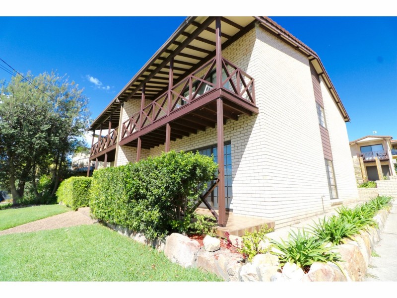 2/221 Elizabeth Drive, Vincentia NSW 2540