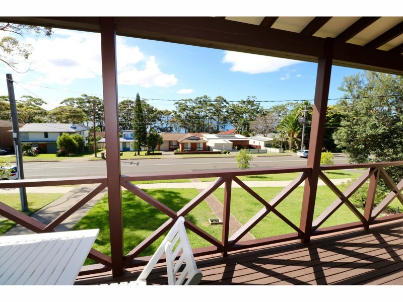 2/221 Elizabeth Drive, Vincentia NSW 2540