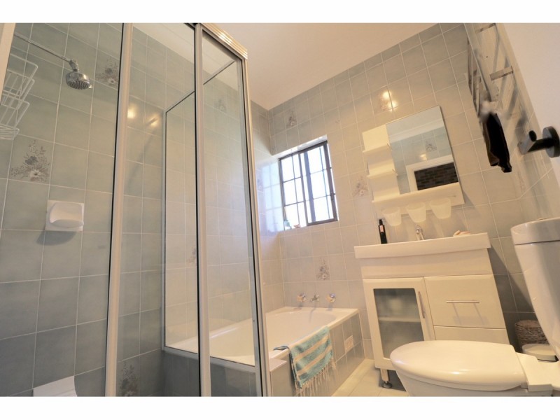 2/221 Elizabeth Drive, Vincentia NSW 2540